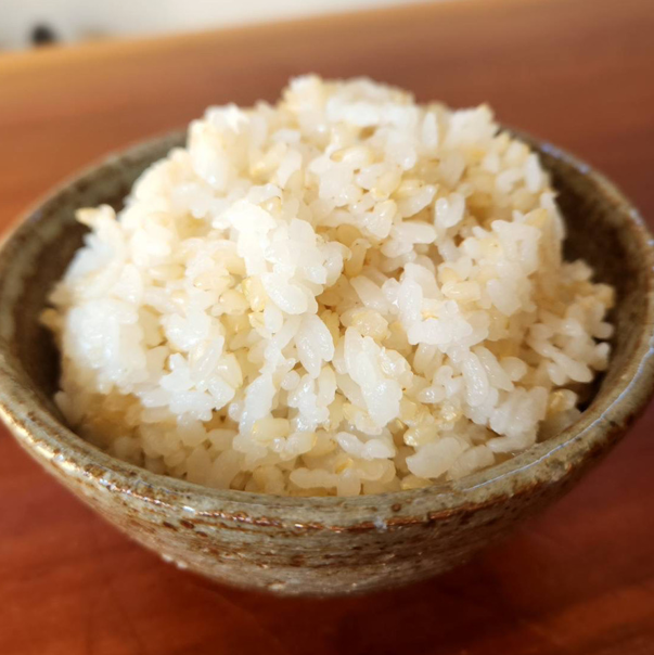 長野県飯綱町から直送！特選ミルキークイーン玄米の魅力とは？